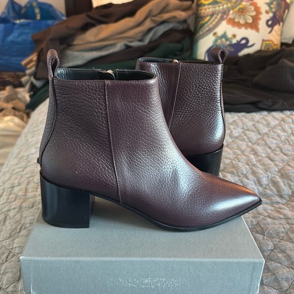 Everlane Boss Boot - Burgundy - Picture 2 of 3